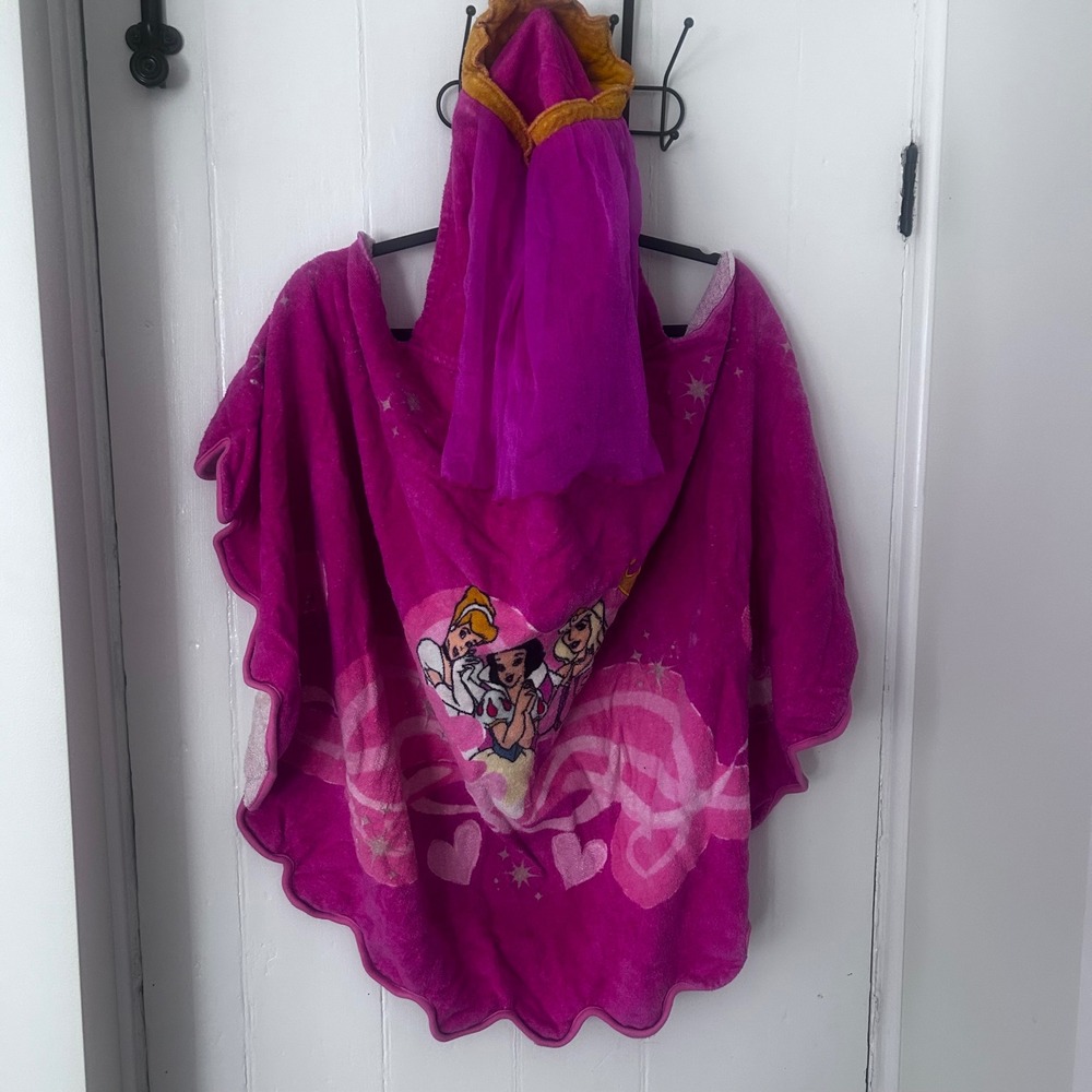 Disney Parks Princess Hooded Towel Wrap Y2K Pink Cotton Poncho Crown Veil 28x52